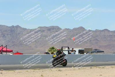 media/May-06-2024-Moto Forza (Mon) [[b33359f27d]]/2-Intermediate/Session 4 Front Straight Speed Pans/
